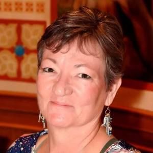 Meet your Posher, Renee